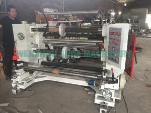 Kraft Paper Slitting Machine-Vertical Type in operation